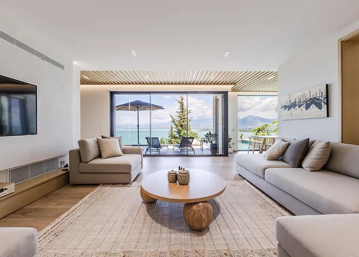 빌라 Horizon Luxurious Lakefront Retreat By Pikhost