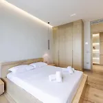 Horizon Luxurious Lakefront Retreat By Pikhost 别墅