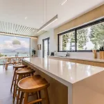 别墅 Horizon Luxurious Lakefront Retreat By Pikhost Široka